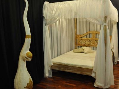 Tabora White