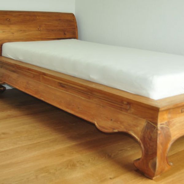 Opium Bett Elegant mit Kopflehne